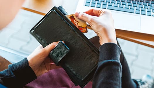 Koronaviru__s_Karantinas__nda_Online_Al__s__veris__le_Birlikte_Online_Doland__r__c__l__k_da_Artt____1_