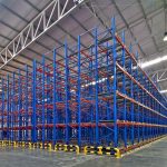 Distribution center warehouse storage shelving system