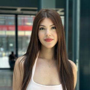 Selin Erdal - Satınalma Dergisi Moda Editörü